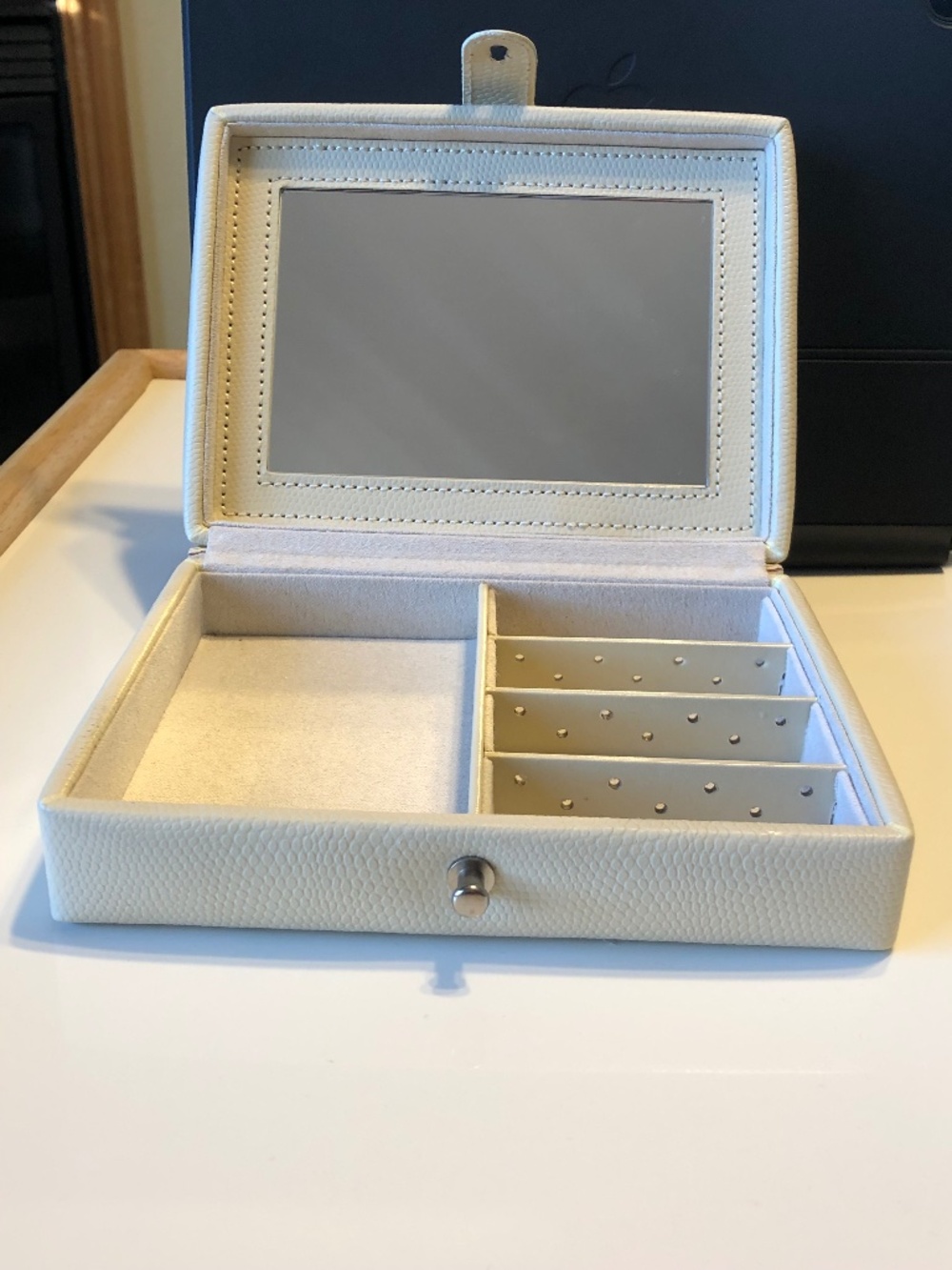 Pottery Barn Leather Travel Jewelry Box with Mirror